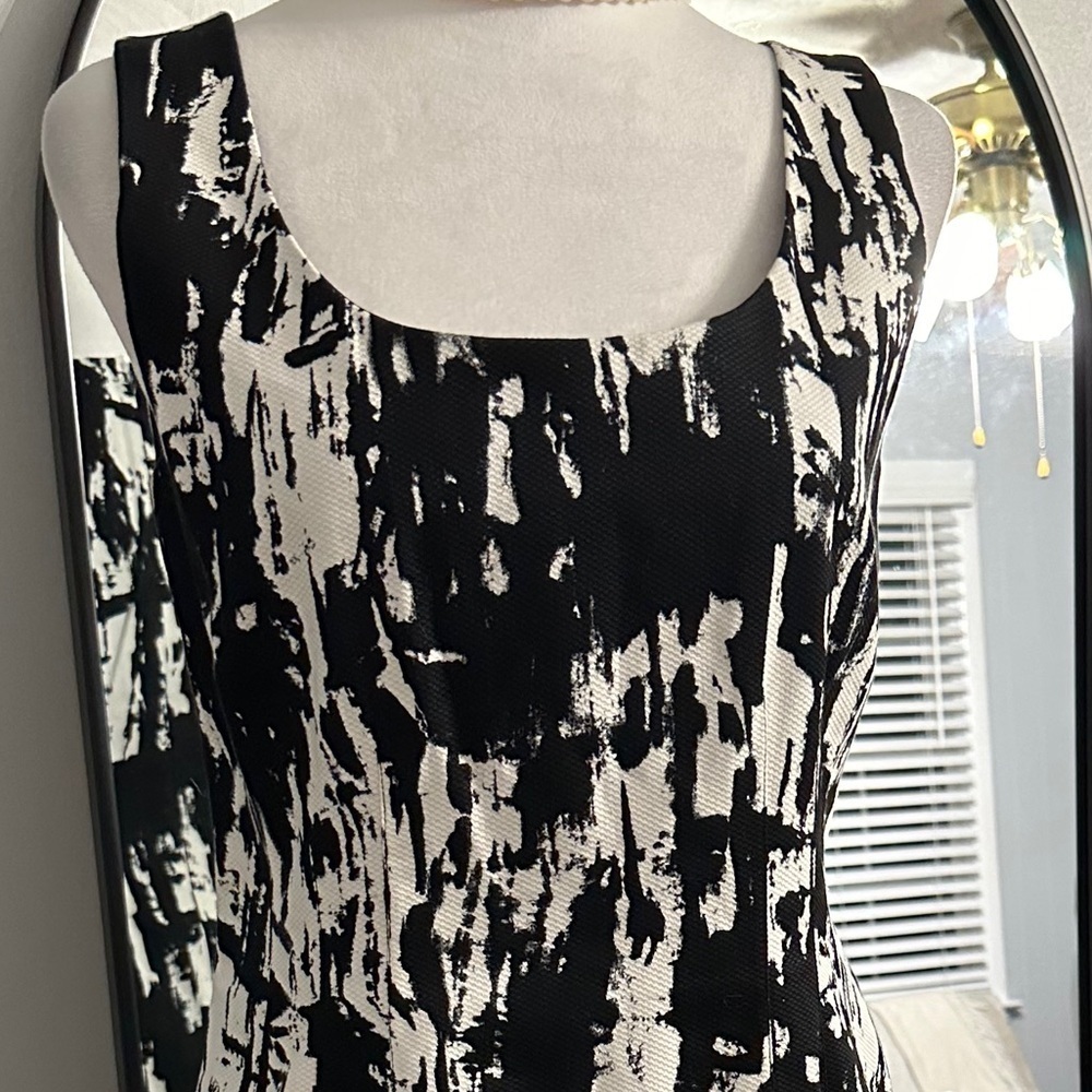 🛍️NWT. metro style black and white dress Size 4 - Picture 7 of 11